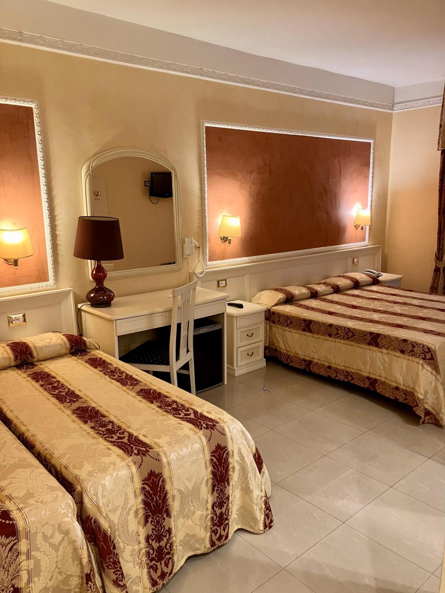Hotell Erdarelli Rom